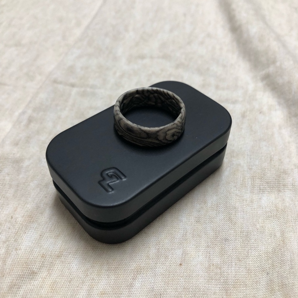 NIB Groove Life Silicone Nomad Ash Ring Wood Grain Look  Men’s Size 10 Unused